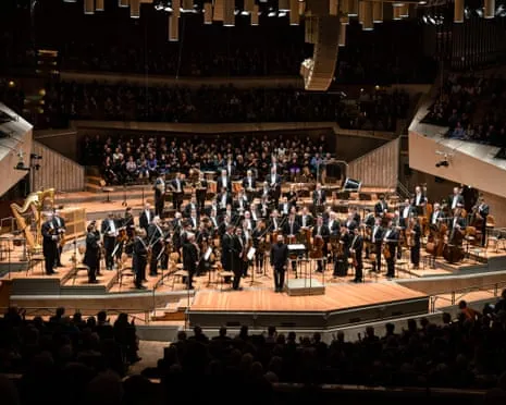 Arnold Schoenberg: Violin Concerto, Verklärte Nacht, Die Jakobsleiter Recording Review – A Fascinating and Notable Release